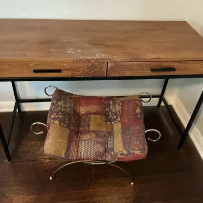 Vanity Desk And Chair