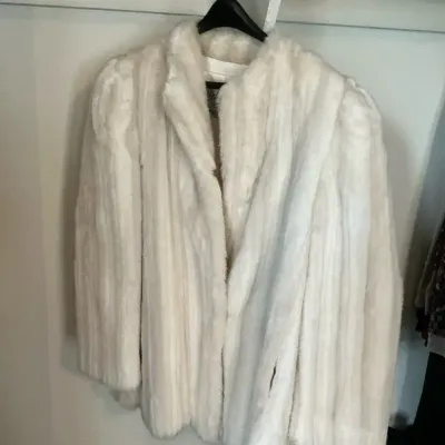 Women’s Intrigue Brand Lined Mink Coat Made In The USA 