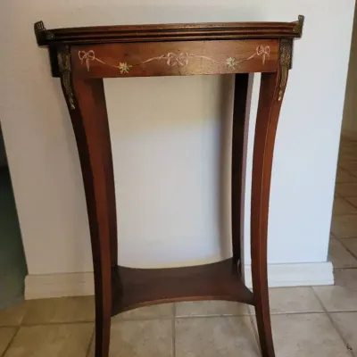 Antique French Louis XV Style Oval Bouillotte Table