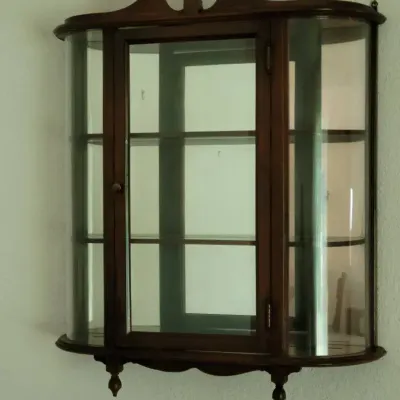 Vintage Ferguson Brothers Federal-style Mahogany Wall-Hanging Curio Cabinet