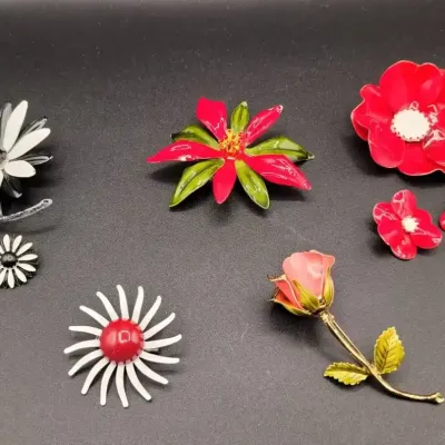 Vintage 1960s Metal Enamel Flower Power Brooches and Matching Clip-on Earrings