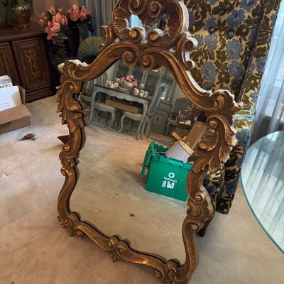 Sale Photo Thumbnail #15: Hollywood Regency