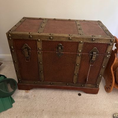 Child’s treasure trunk