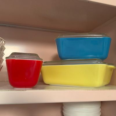 Sale Photo Thumbnail #10: Pyrex