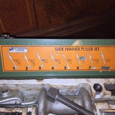 Slide hammer pull set