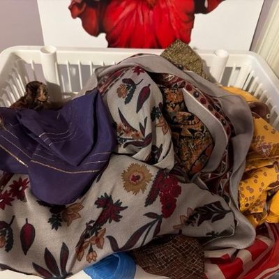 Women's scarves