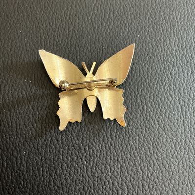 Sale Photo Thumbnail #74: Beautiful Vintage hand painted butterfly brooch 
Please see attached pictures