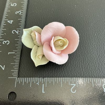 Sale Photo Thumbnail #202: Vintage porcelain rose brooch 
Please see attached pictures