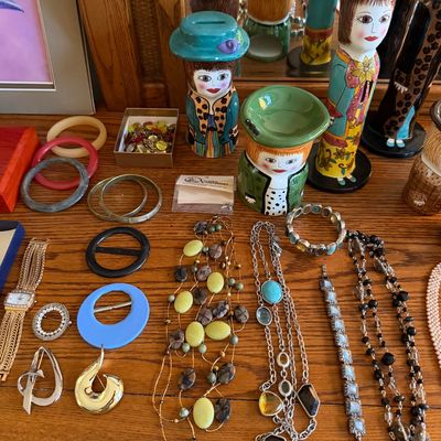 Sale Photo Thumbnail #143