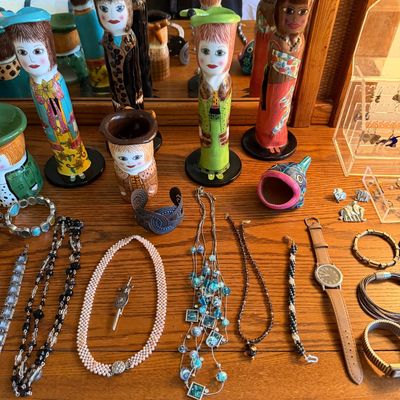 Sale Photo Thumbnail #144