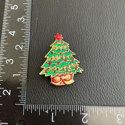 Sale Photo Thumbnail #218: Vintage Christmas tree fashion Brooch 
Please see attached pictures