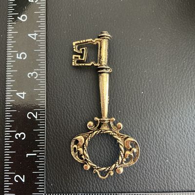Sale Photo Thumbnail #54: Vintage brushed bronze antique key fashion Brooch 
Please see attached pictures