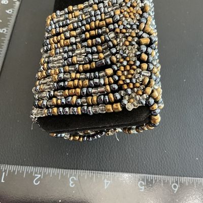 Sale Photo Thumbnail #45: Fashion Beaded stretchy bracelet 
Please see attached pictures