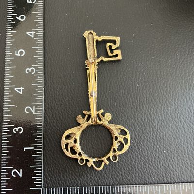 Sale Photo Thumbnail #56: Vintage brushed bronze antique key fashion Brooch 
Please see attached pictures