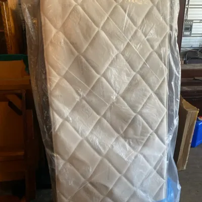 Sale Photo Thumbnail #565