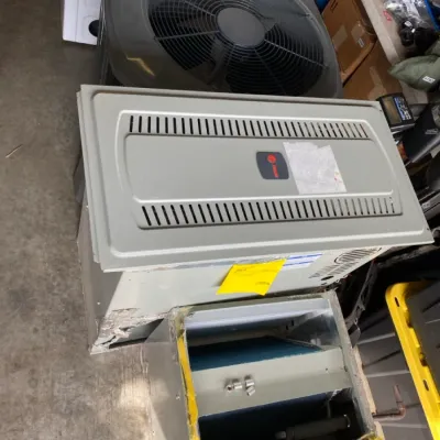 Sale Photo Thumbnail #882