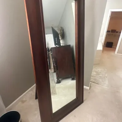 Floor mirror
