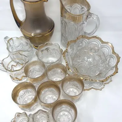 Early American Pattern Glass (EAPG) Leaf & Star Pattern Decorative Gold Along Edges