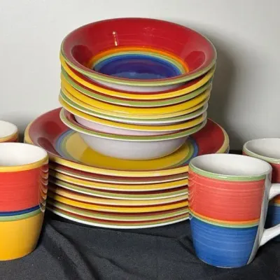 Royal Norfolk Mambo - 4 Coffee Cups - 8 Cereal Bowls & 8 Dinner Plates