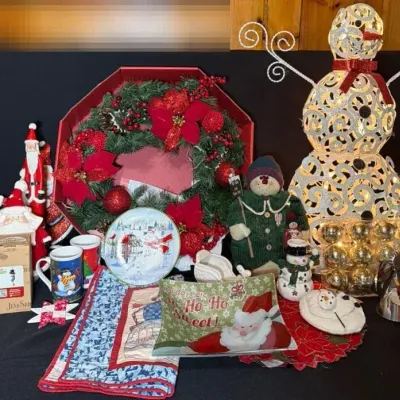 Christmas Decor Snowmen, Santa, and More Jim Shore