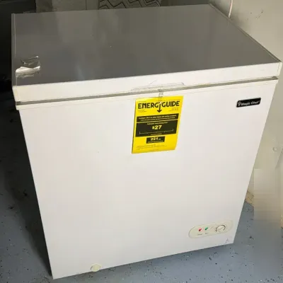 Magic Chef 5.2 Cubic Feet Chest Freezer 