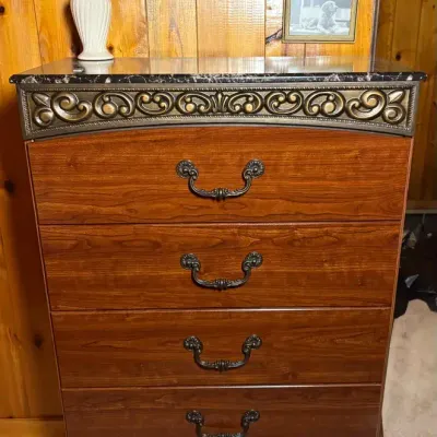 Ashley Home Furniture, Reddish Brown Chest of Drawers with Faux Marble