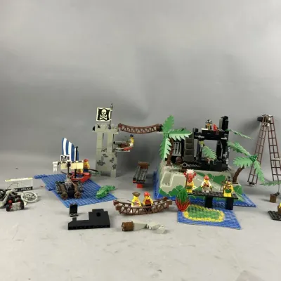 Sale Photo Thumbnail #519