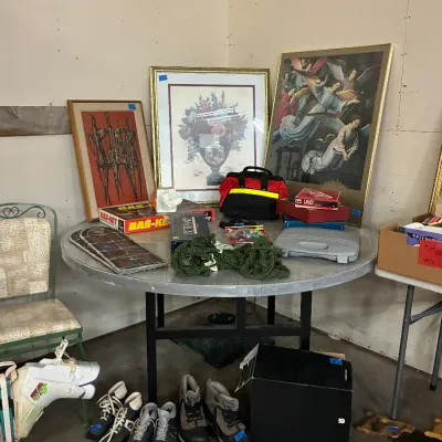 Estate sale photo