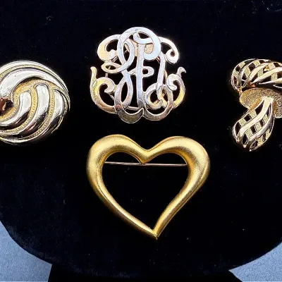 Brooch And Scarf Clip Gold-toned Lot