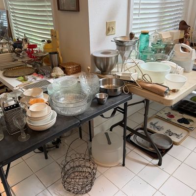 Sale Photo Thumbnail #770