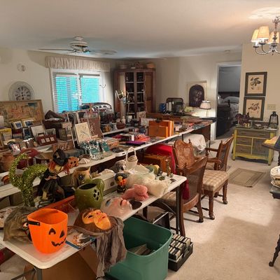 Sale Photo Thumbnail #210