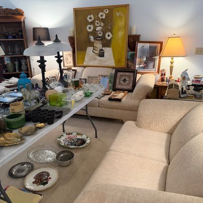Estate sale photo