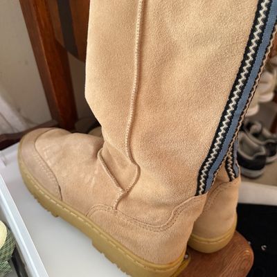 Sale Photo Thumbnail #675