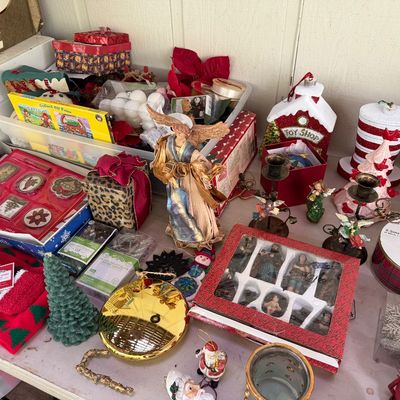 Sale Photo Thumbnail #562
