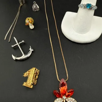 Sale Photo Thumbnail #146