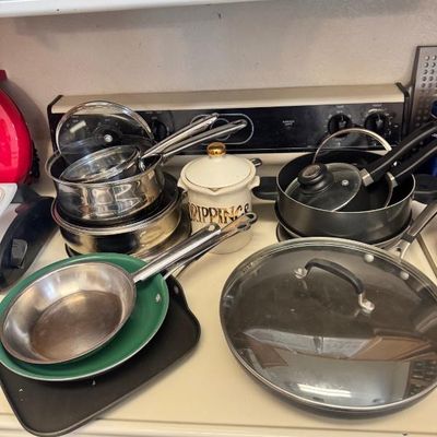 Estate sale photo