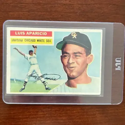 1956 Topps Baseball Card. Luis Aparicio - Chicago White Sox. Card #292
