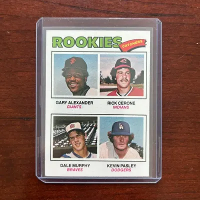 1977 Topps Baseball Card. Rookie Catchers - Dale Murphy. Card #476