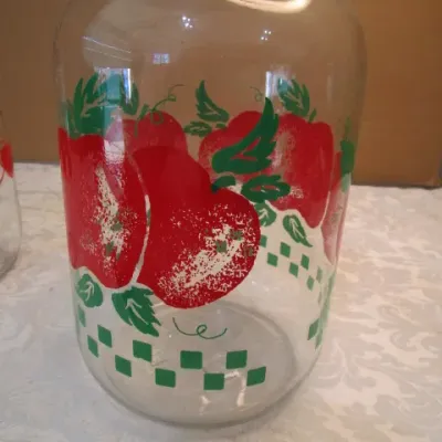 Sale Photo Thumbnail #136: Dispenser jar is 1 gallon, & has a pour spout as well as a spigot, canning jar is 1.5L