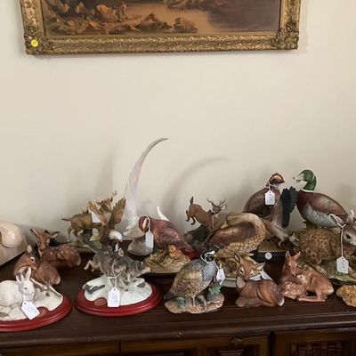 Sale Photo Thumbnail #5: Bradford Exchange, etc., figurines