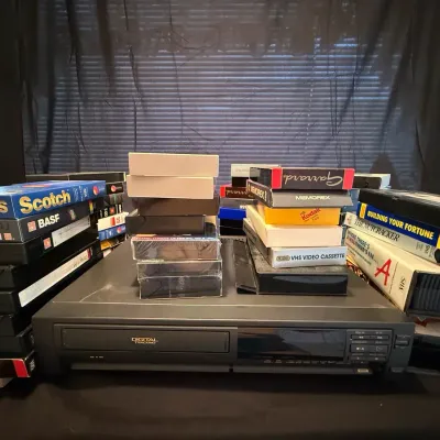 Vintage JVC VCR With Lot Of Tapes