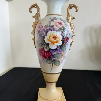 Vintage Floral Porcelain Urn Vase with Gold Gilt Handles – Hand-Painted Roses Pedestal Vase