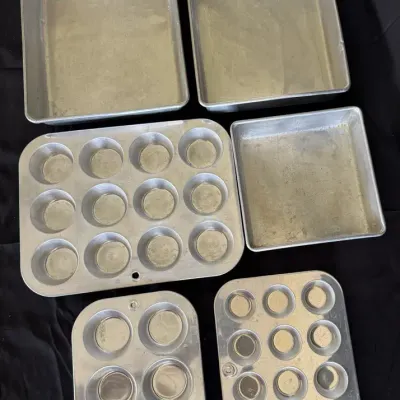 Vintage Commercial-Grade Heavy Duty Aluminum Bakeware Lot - 6 Pieces