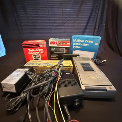 Lot Of Mixed Electronics Devices 