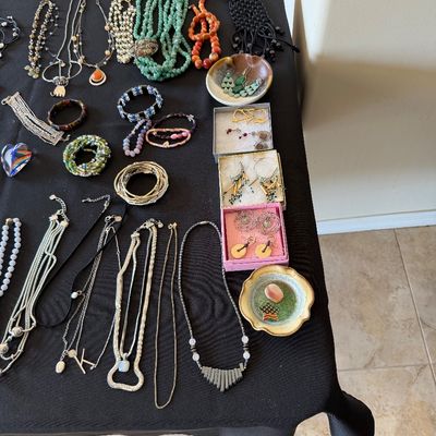 Sale Photo Thumbnail #123