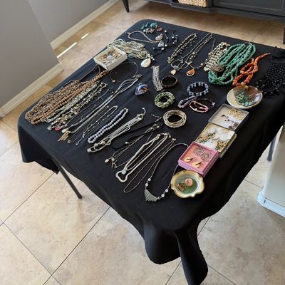 Sale Photo Thumbnail #18