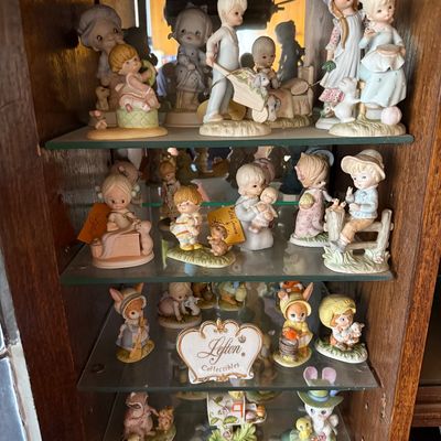 Sale Photo Thumbnail #185