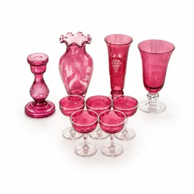 187 vintagecranberryetchedartglasscollection