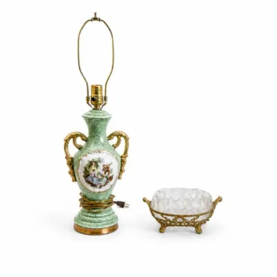 110 antiqueporcelaintablelamp crystalbowlvanityset