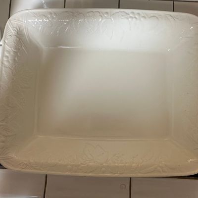 Sale Photo Thumbnail #83: Mikasa English Countryside Rectangular Baker